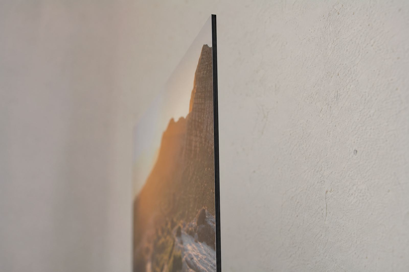 Black Edge Panel